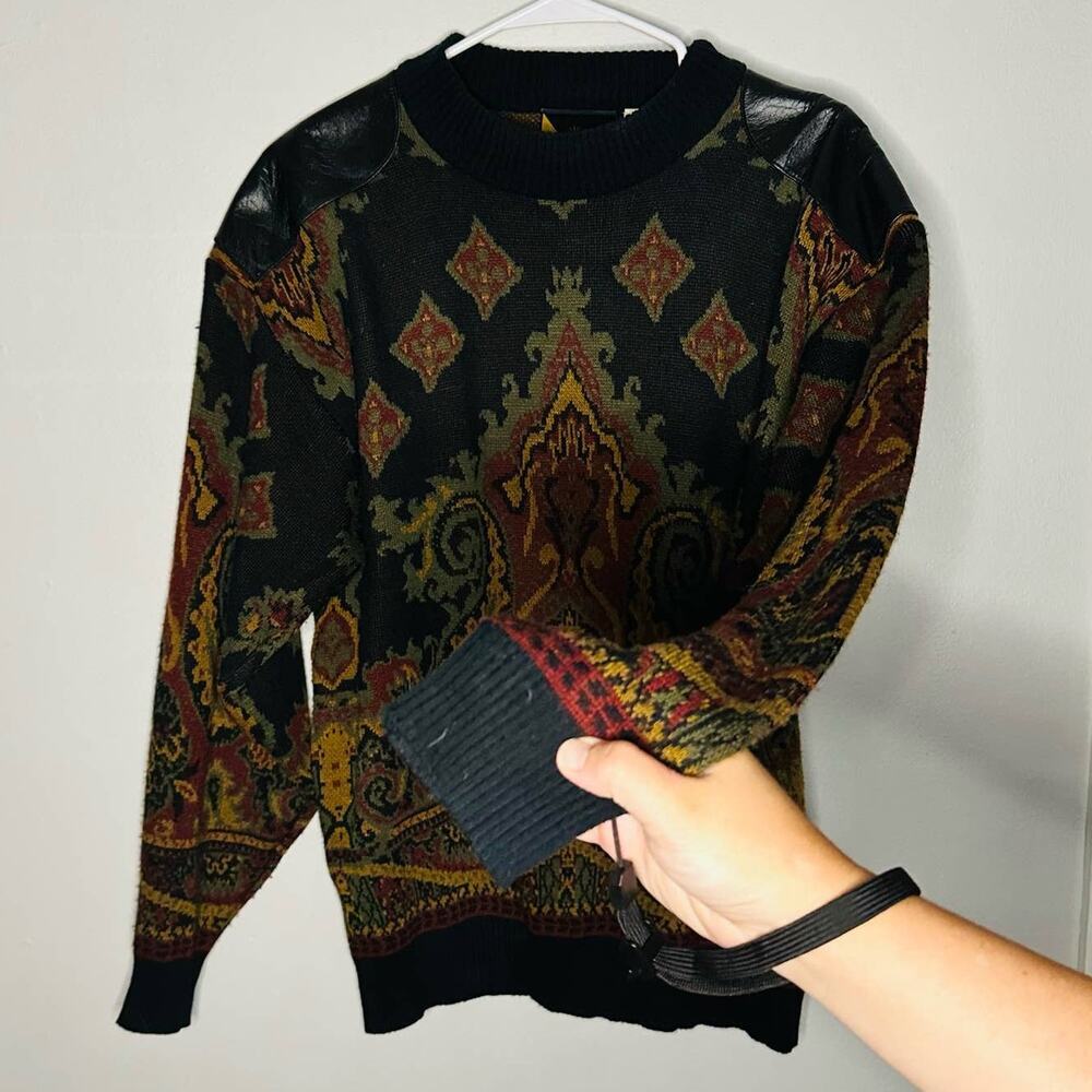 Vintage International Index Acrylic Black & Gold Funky Pattern Sweater Size S - Picture 2 of 9
